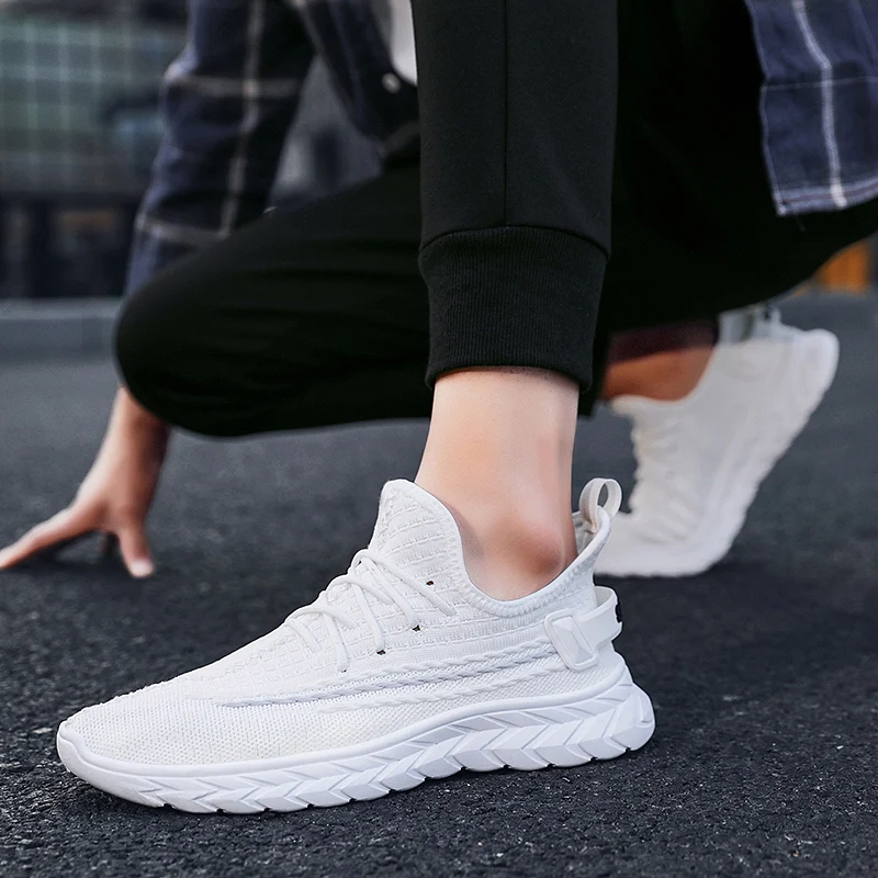 2020 New Fashion Summer Running Shoes Men's Flying Textile Sneaker Men Breathable Men Shoes Cushioning High Quality Men Sneakers
2020 New Fashion Summer Running Shoes Men's Flying Textile Sneaker Men Breathable Men Shoes Cushioning High Quality Men Sneakers