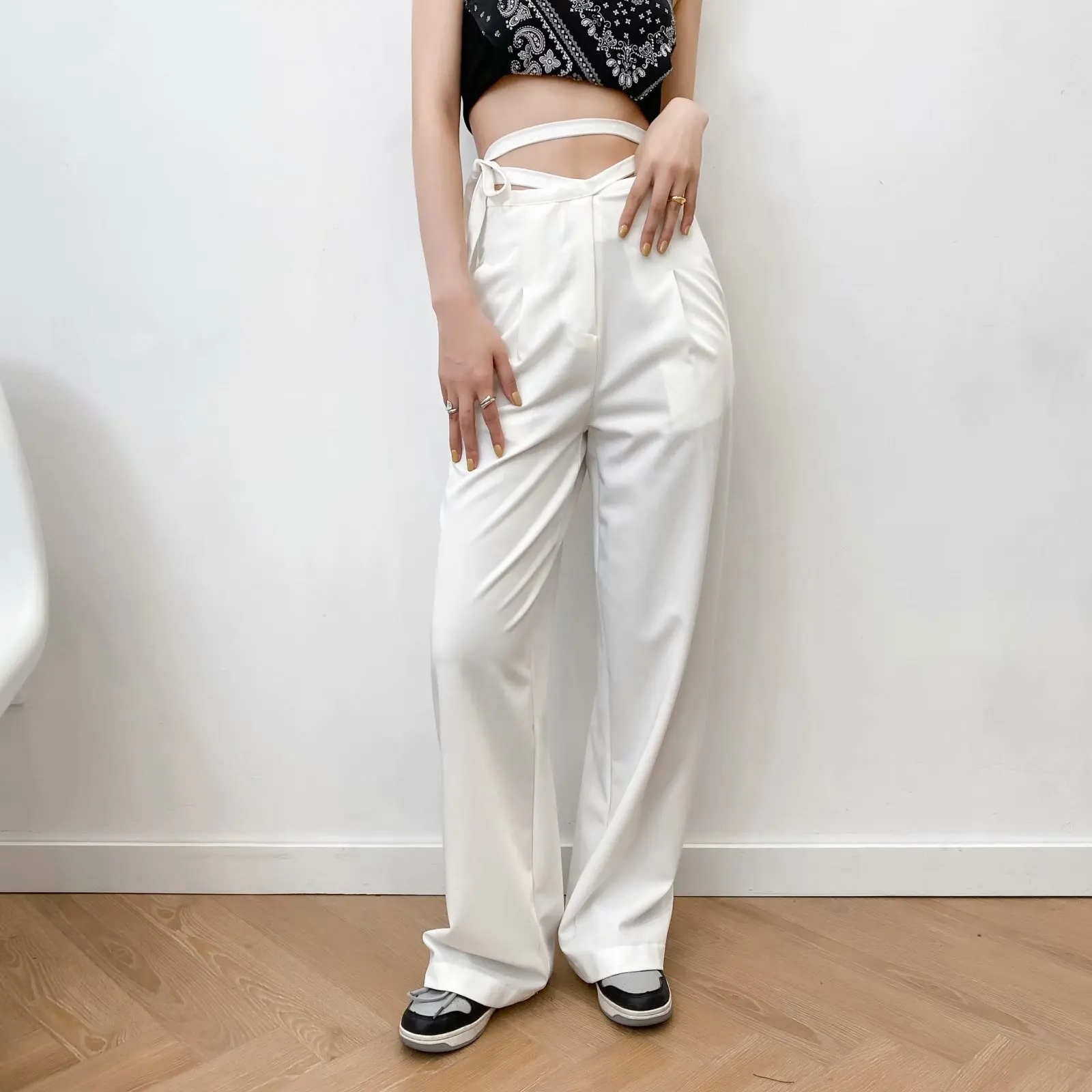 Women's Casual Style Long Pants Drawstring Sashes High Waist Solid Color Straight Summer
Women's Casual Style Long Pants Drawstring Sashes High Waist Solid Color Straight Summer