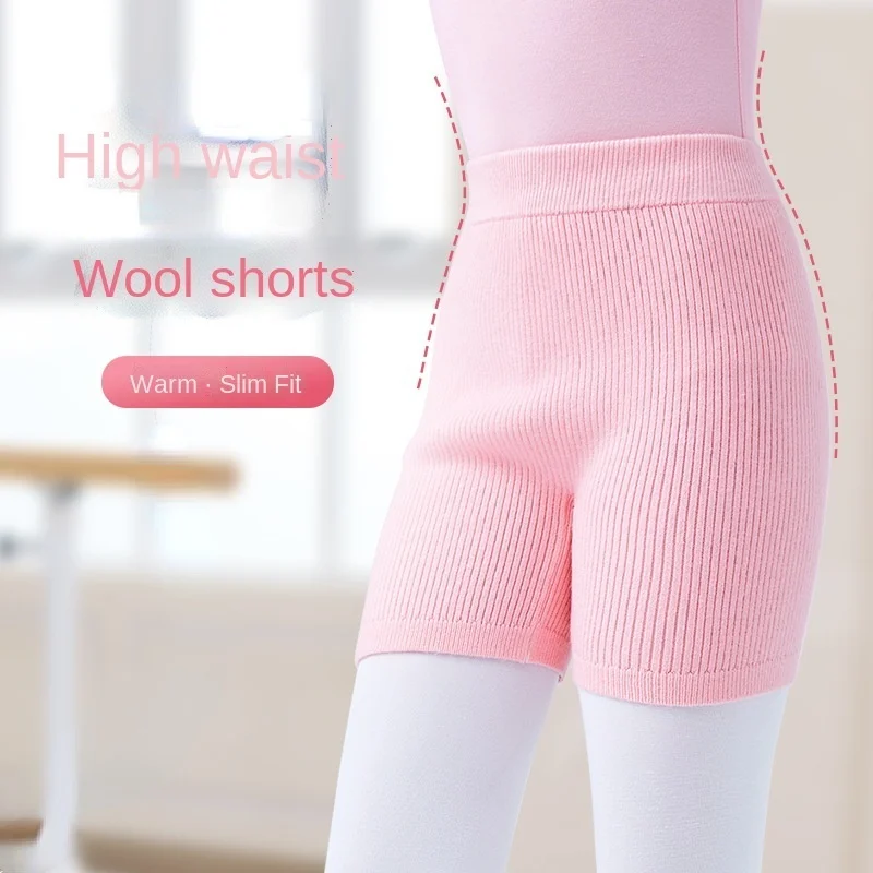 Ballet Dance Gymnastics Knitted Short Pants for Girls Kids Warm Stripes Ballet Clothes Dancewear Kids Practice Slim Short Pant
Ballet Dance Gymnastics Knitted Short Pants for Girls Kids Warm Stripes Ballet Clothes Dancewear Kids Practice Slim Short Pant