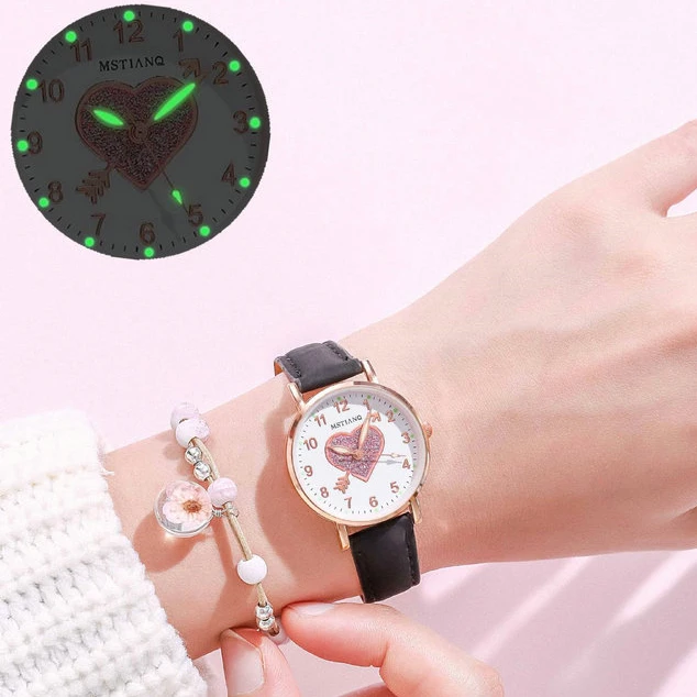 New Korean version of simple cute girl small fresh waterproof luminous quartz watch ins ladies watch girlfriends
New Korean version of simple cute girl small fresh waterproof luminous quartz watch ins ladies watch girlfriends