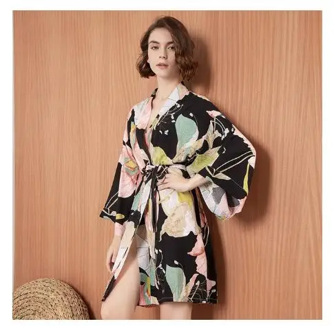 Новинка Весна 2020 женский Шелковый Атласный тонкий халат комфортная стильная