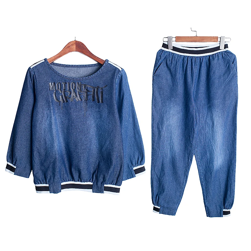 Tracksuit for women 2020 autumn womens large size crop tops+denim long pants suit female plus size fashion two-piece sets M-3XL
Tracksuit for women 2020 autumn womens large size crop tops+denim long pants suit female plus size fashion two-piece sets M-3XL