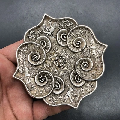 Exquisite (Kirin Phoenix) plate decoration
Exquisite (Kirin Phoenix) plate decoration