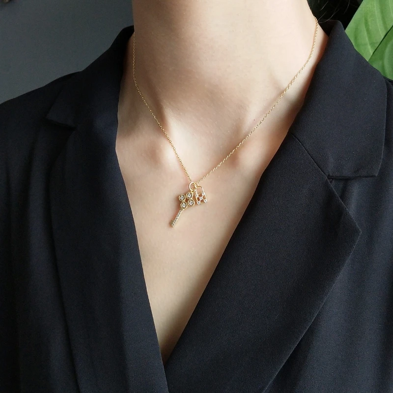 Mix 925 Sterling Silver Lock Pendants Necklaces For Women Gold Metal Key Heart Necklace Jewelry Kolye Gift Bijoux Femme Collier
Mix 925 Sterling Silver Lock Pendants Necklaces For Women Gold Metal Key Heart Necklace Jewelry Kolye Gift Bijoux Femme Collier