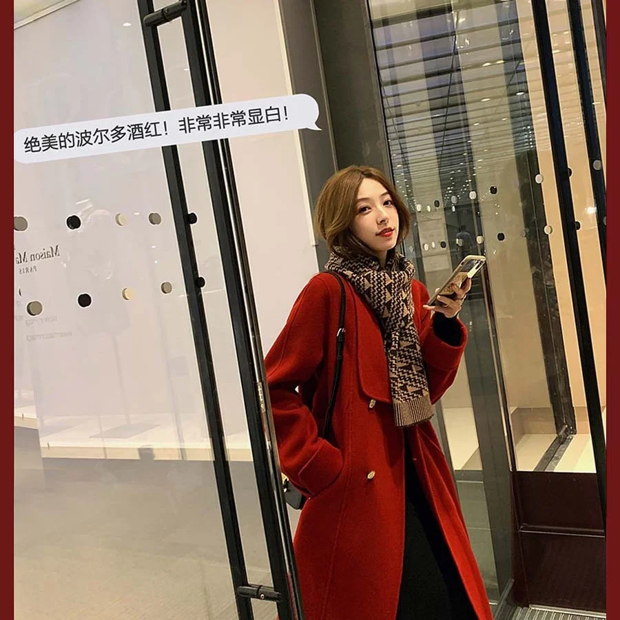 Красное кашемировое шерстяное пальто для женщин средней и длинной, новинка 2021, свадебное темпераментное свободное шерстяное пальто в стиле... 
Красное кашемировое шерстяное пальто для женщин средней и длинной, новинка 2021, свадебное темпераментное свободное шерстяное пальто в стиле...