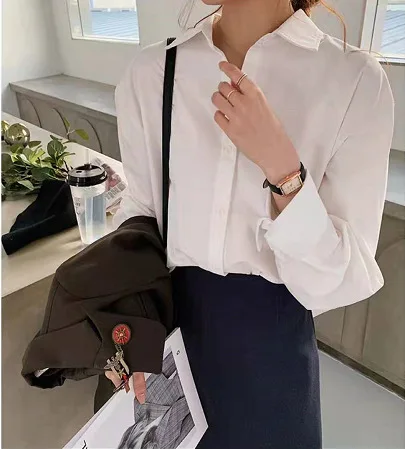 Autumn Winter Thicken Female Blouse Tops Vintage Turn-down Collar Women Blouse Shirts Workwear Purple Shirts 2020
Autumn Winter Thicken Female Blouse Tops Vintage Turn-down Collar Women Blouse Shirts Workwear Purple Shirts 2020