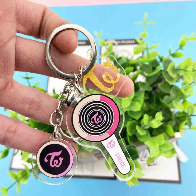 4 TWICE MAMAMOO EXO SJ SEVENTEEN keychain pendant three-piece set 
4 TWICE MAMAMOO EXO SJ SEVENTEEN keychain pendant three-piece set