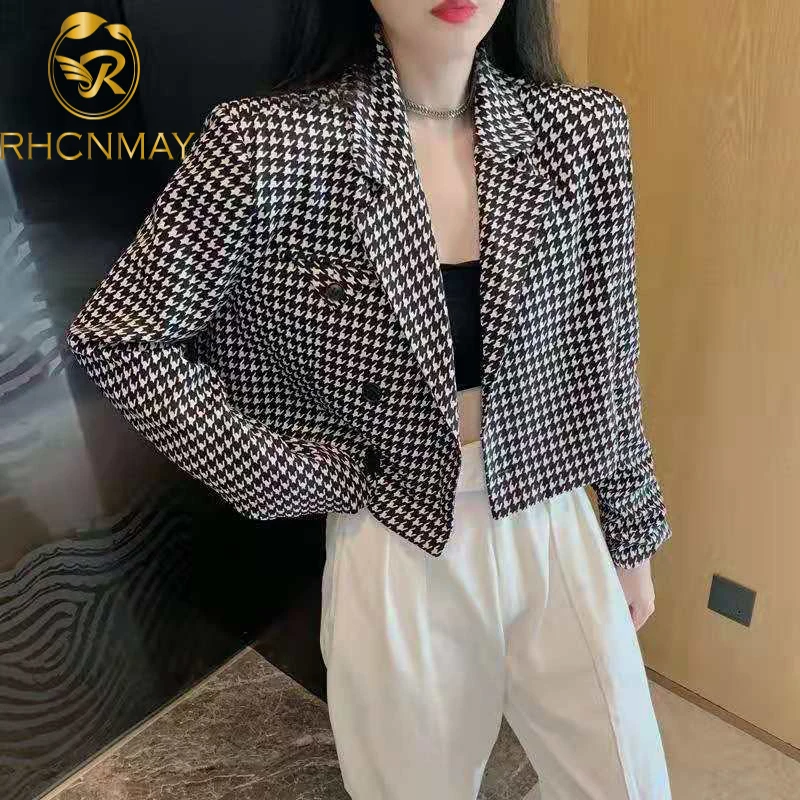 New Autumn Fashion Retro Houndstooth Coat Women Crop Top Loose Single-Breasted Korean Style Elegant Chic Autumn Jacket OL Coat
New Autumn Fashion Retro Houndstooth Coat Women Crop Top Loose Single-Breasted Korean Style Elegant Chic Autumn Jacket OL Coat