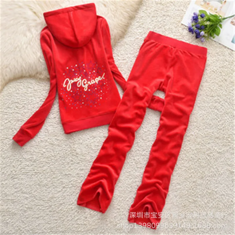 Spring/Fall 2021 Women's Velvet Fabric Tracksuits Velour Suit Women Track Suit Hoodies And Pants fat sister sportswear
Spring/Fall 2021 Women's Velvet Fabric Tracksuits Velour Suit Women Track Suit Hoodies And Pants fat sister sportswear
