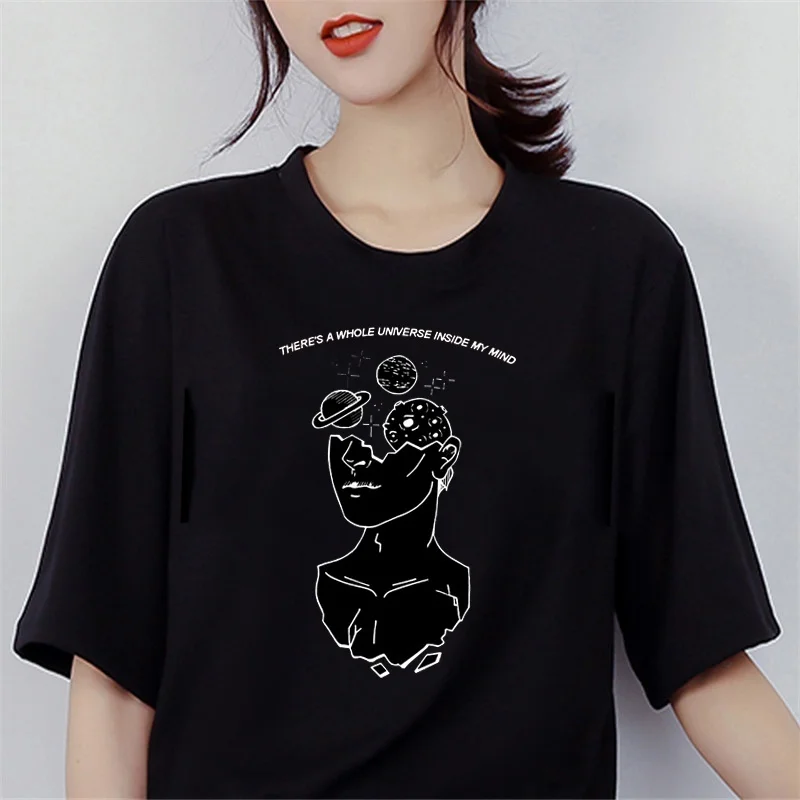 Женская хлопковая футболка с коротким рукавом и забавным принтом
Женская хлопковая футболка с коротким рукавом и забавным принтом