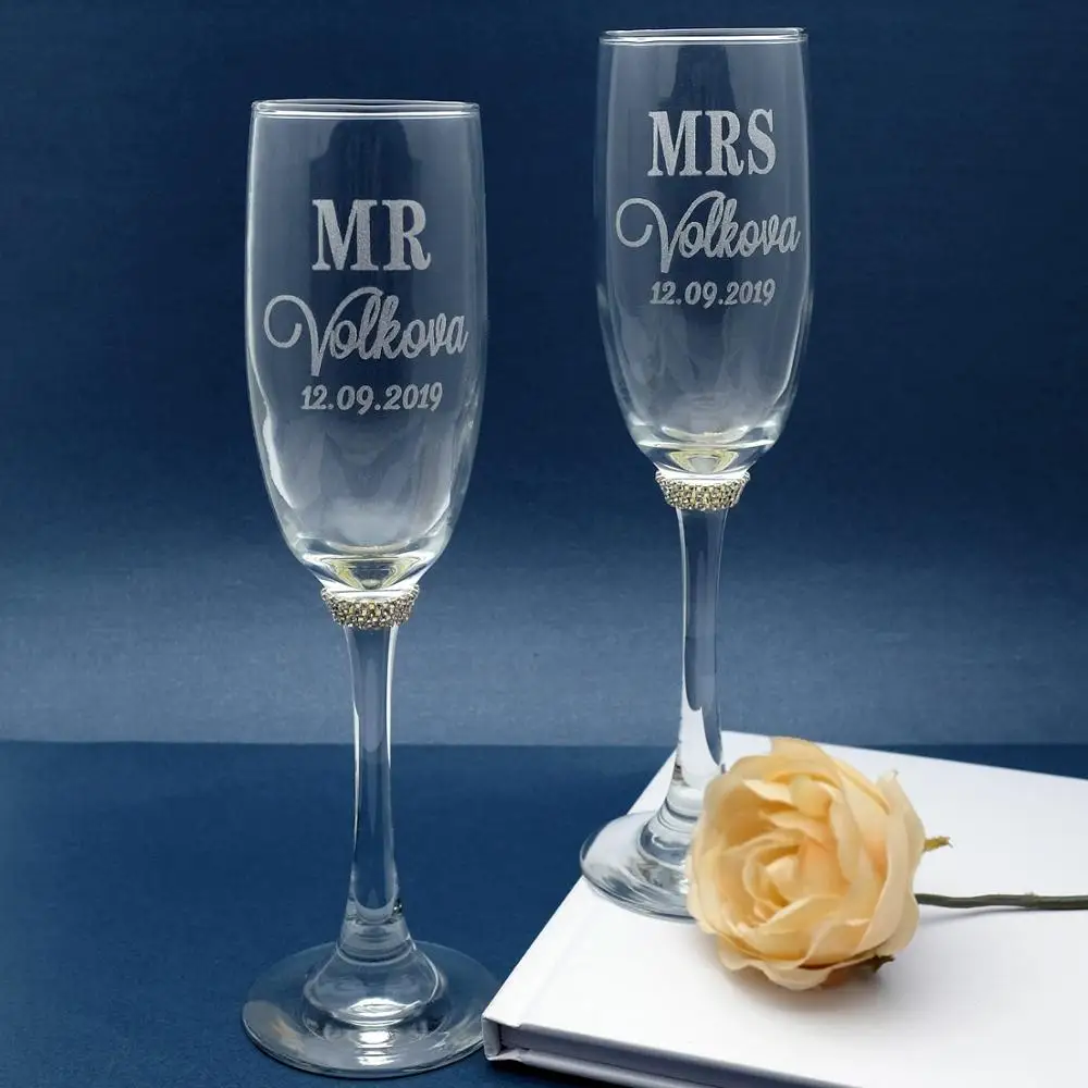 Custom Wedding Champagne Glass,Personalized Champagne Flutes,Engraved Champagne Glass,Gift for Bridal Party,Wedding Gift
Custom Wedding Champagne Glass,Personalized Champagne Flutes,Engraved Champagne Glass,Gift for Bridal Party,Wedding Gift