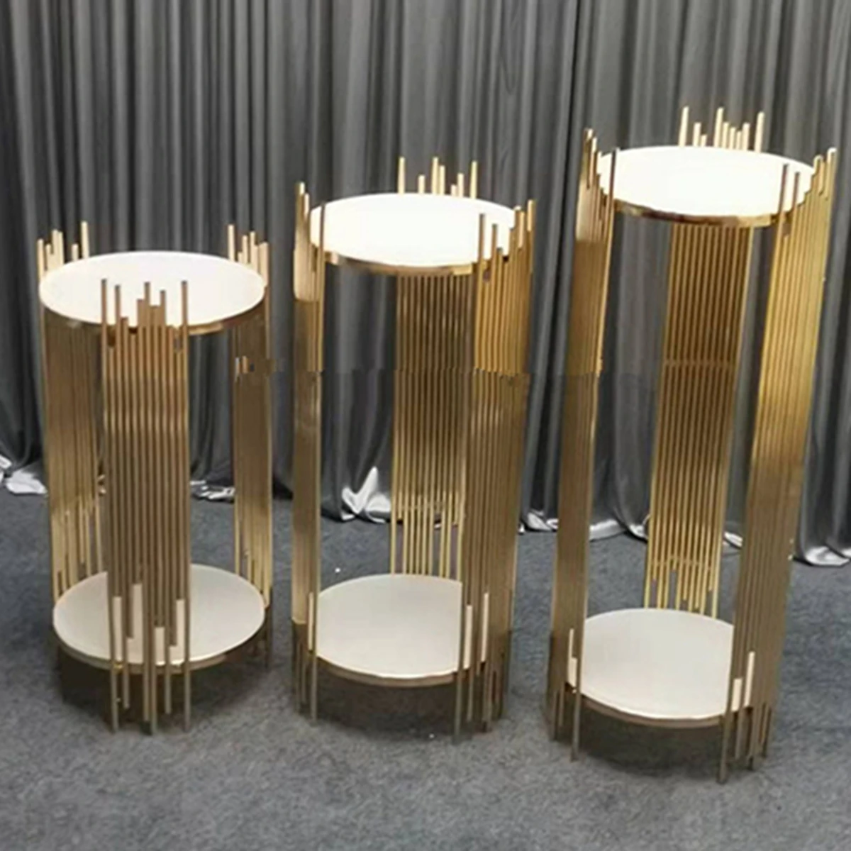 3pcs/set)Round shape Floral Open Area Style Wedding Set Latest Designed wedding supplies metal event decor stage AB0653
3pcs/set)Round shape Floral Open Area Style Wedding Set Latest Designed wedding supplies metal event decor stage AB0653
