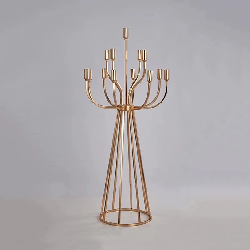 4pcsMetal Candelabra Luxury Candle Holders Stands Wedding Table Centerpieces Road Lead For Home Party Decoration
4pcsMetal Candelabra Luxury Candle Holders Stands Wedding Table Centerpieces Road Lead For Home Party Decoration