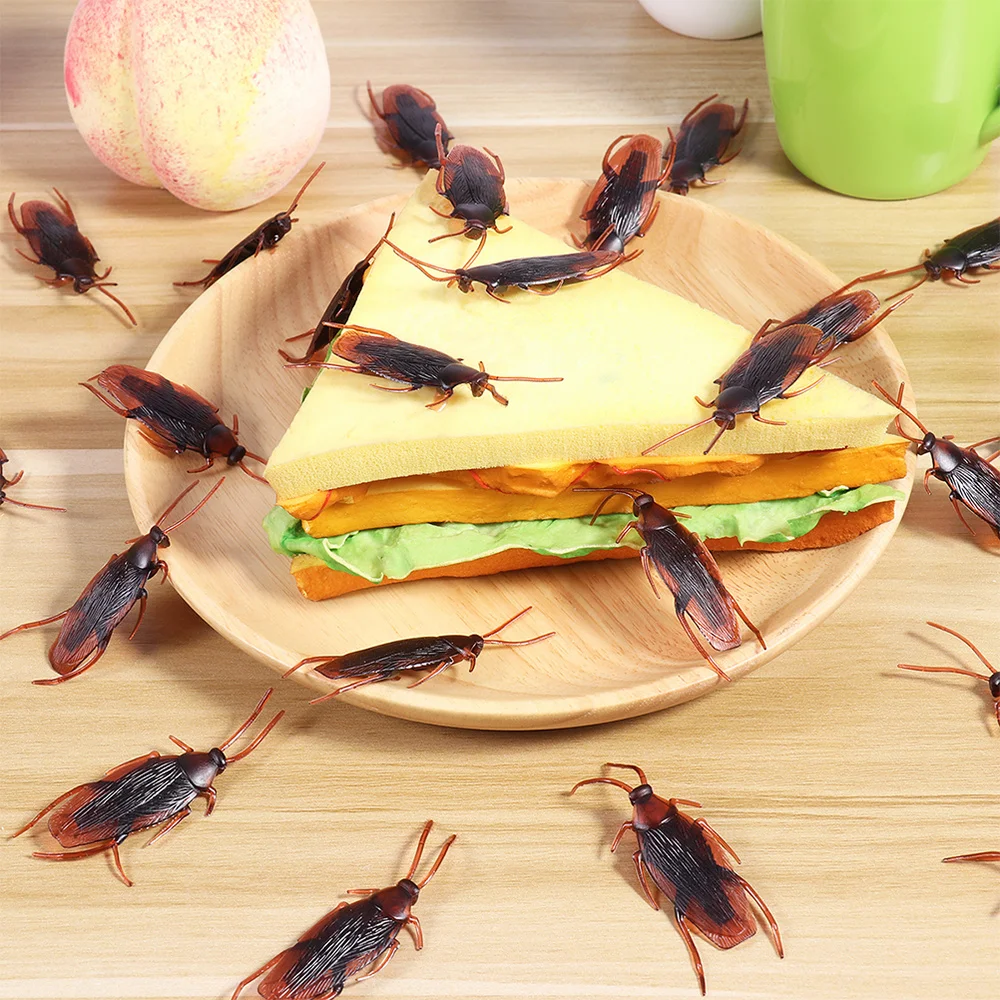 60pcs Fake Roach Simulation Cockroaches Prank Novelty Cockroach Bugs Look Real for (Brown)
60pcs Fake Roach Simulation Cockroaches Prank Novelty Cockroach Bugs Look Real for (Brown)