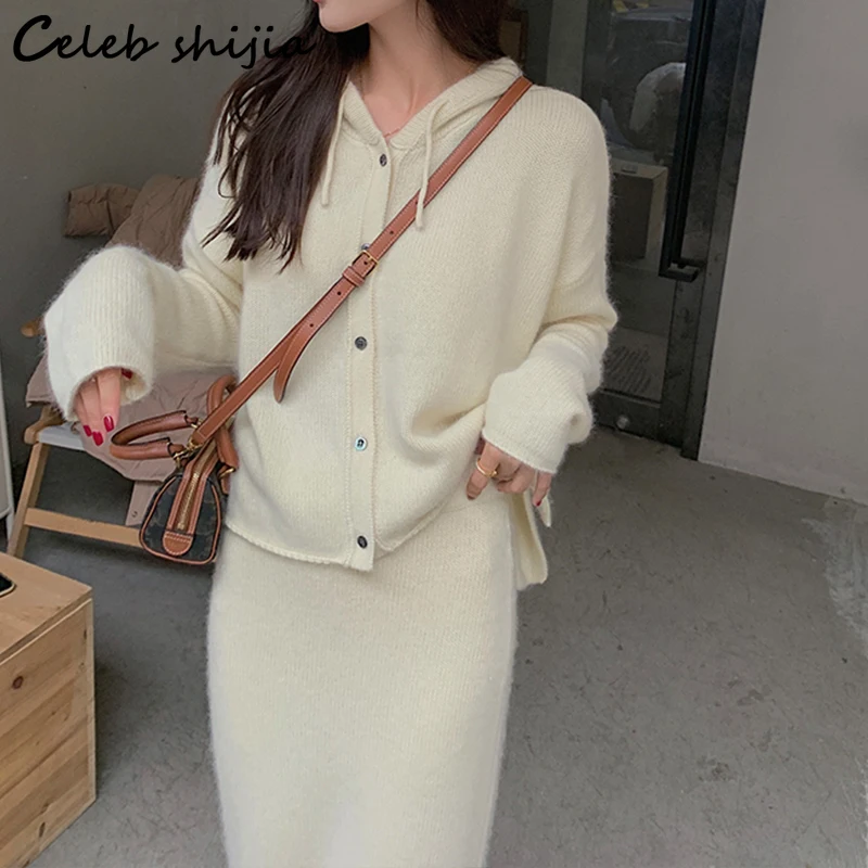 Korean Fashion Hooded Sweater and Skirts Women Winter Apricot Woolen Two Piece Sets Woman Autumn Streetwear 2 Piece Sets
Korean Fashion Hooded Sweater and Skirts Women Winter Apricot Woolen Two Piece Sets Woman Autumn Streetwear 2 Piece Sets