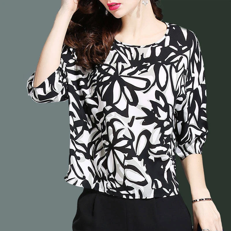 Women Spring Summer Style Chiffon Blouses Shirts Lady Casual Half Sleeve O-Neck Printed Blusas Tops
Women Spring Summer Style Chiffon Blouses Shirts Lady Casual Half Sleeve O-Neck Printed Blusas Tops
