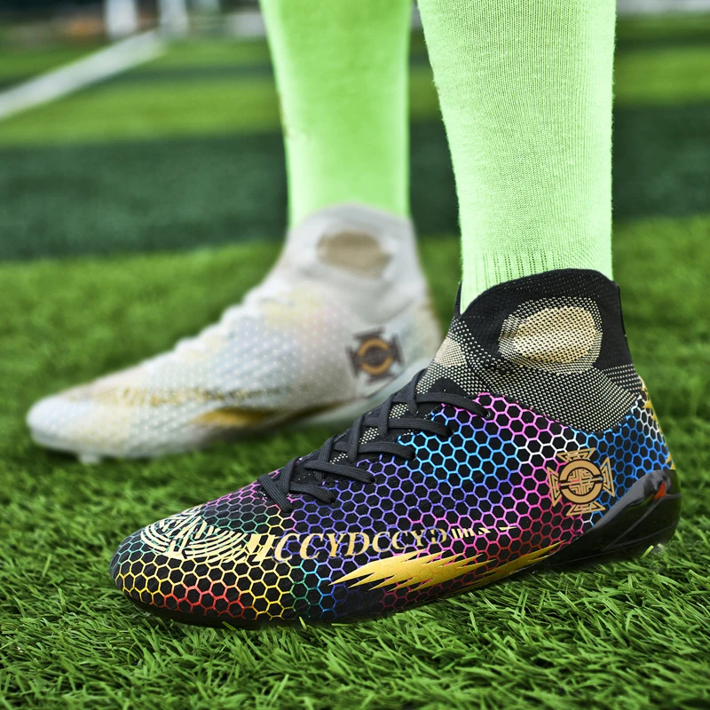 ZHENZU2021 Turf White Men Soccer Shoes Kids Cleats Training Football Boots Dropshipping High Ankle Sport Sneakers Size 35-46
ZHENZU2021 Turf White Men Soccer Shoes Kids Cleats Training Football Boots Dropshipping High Ankle Sport Sneakers Size 35-46