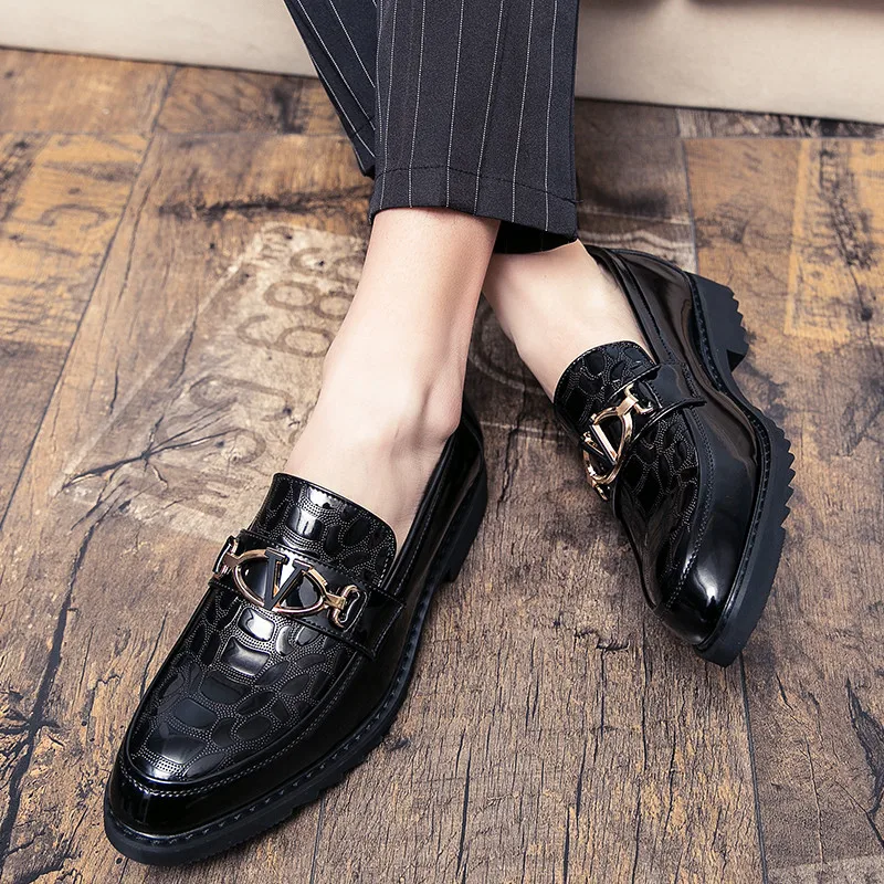 Wedding Men's Casual Leather Shoes Non-slip Personality High Quality Flat For Men Light Fashion Oxford New 2021 Brand
Wedding Men's Casual Leather Shoes Non-slip Personality High Quality Flat For Men Light Fashion Oxford New 2021 Brand