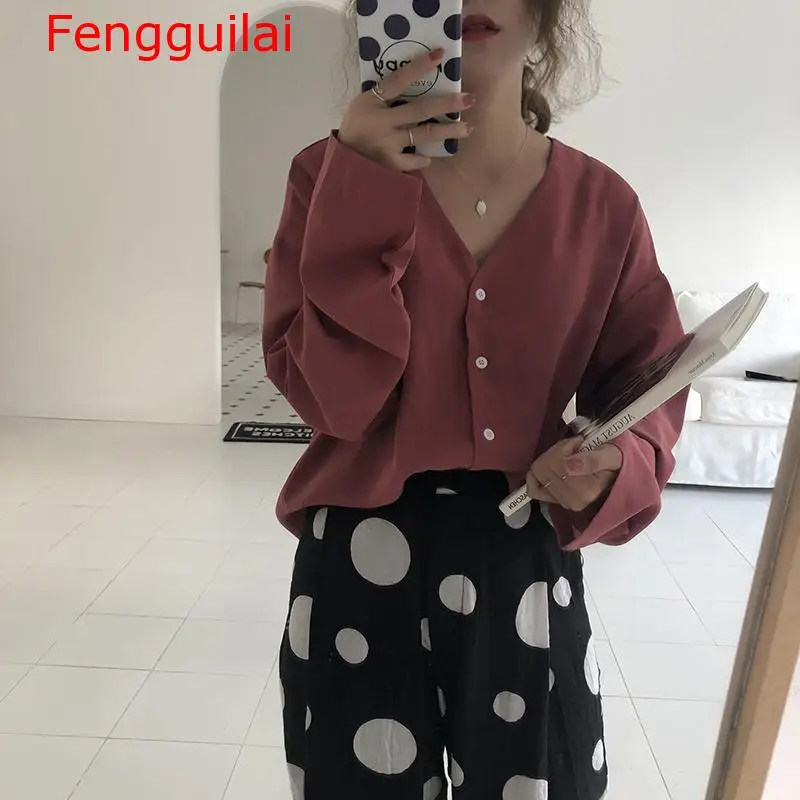 Fengguilai Girls Solid Color Single Breasted Chiffon Blouse Shirt V-neck Long Sleeve Women Blouse Summer Casual Shirt Streetwear
Fengguilai Girls Solid Color Single Breasted Chiffon Blouse Shirt V-neck Long Sleeve Women Blouse Summer Casual Shirt Streetwear