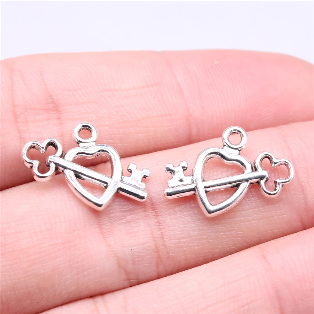 Wholesale 200pcs/bag 19x12mm Key Heart Charms Wholesale Antique Silver Color Antique Bronze Color Jewelry Findings
Wholesale 200pcs/bag 19x12mm Key Heart Charms Wholesale Antique Silver Color Antique Bronze Color Jewelry Findings
