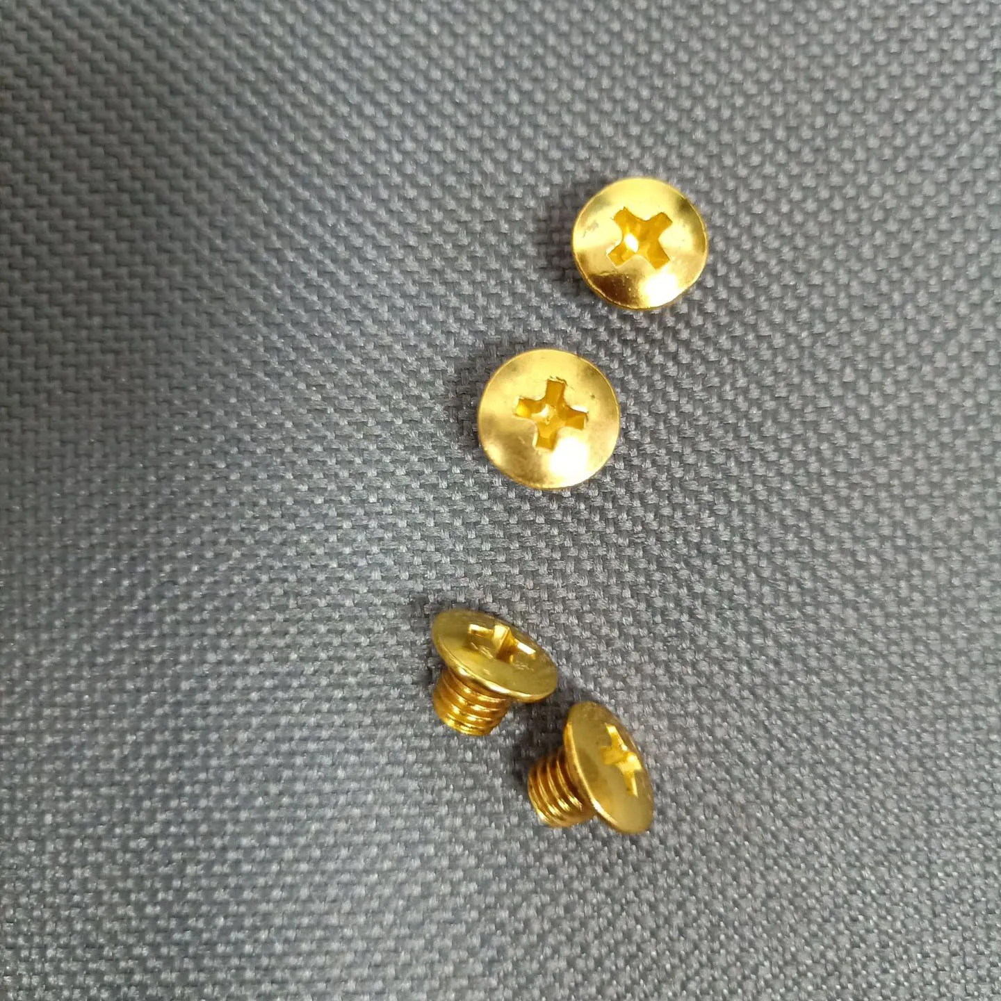 Аксессуары для рукоделия, фиксированный винт WAHL 8591/8504/8148 бит, аксессуар для рукоделия, винт wahl 
Аксессуары для рукоделия, фиксированный винт WAHL 8591/8504/8148 бит, аксессуар для рукоделия, винт wahl