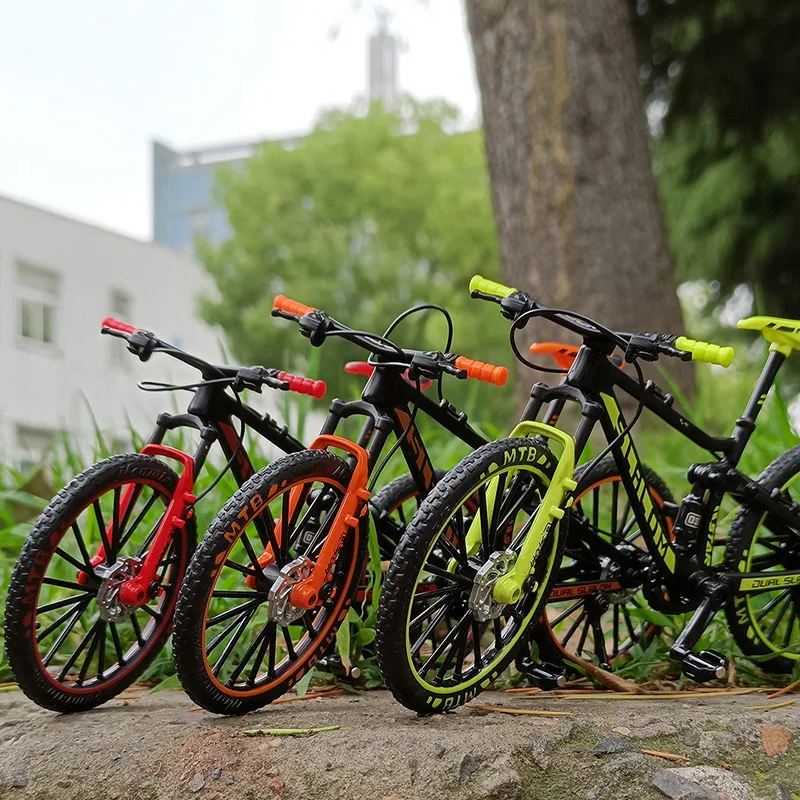 1 PC Alloy 1:10 Scale Magic Finger BikeBicycle Model Simulation Bicycle Mini Racing Toys Adult Collection Gifts
1 PC Alloy 1:10 Scale Magic Finger BikeBicycle Model Simulation Bicycle Mini Racing Toys Adult Collection Gifts