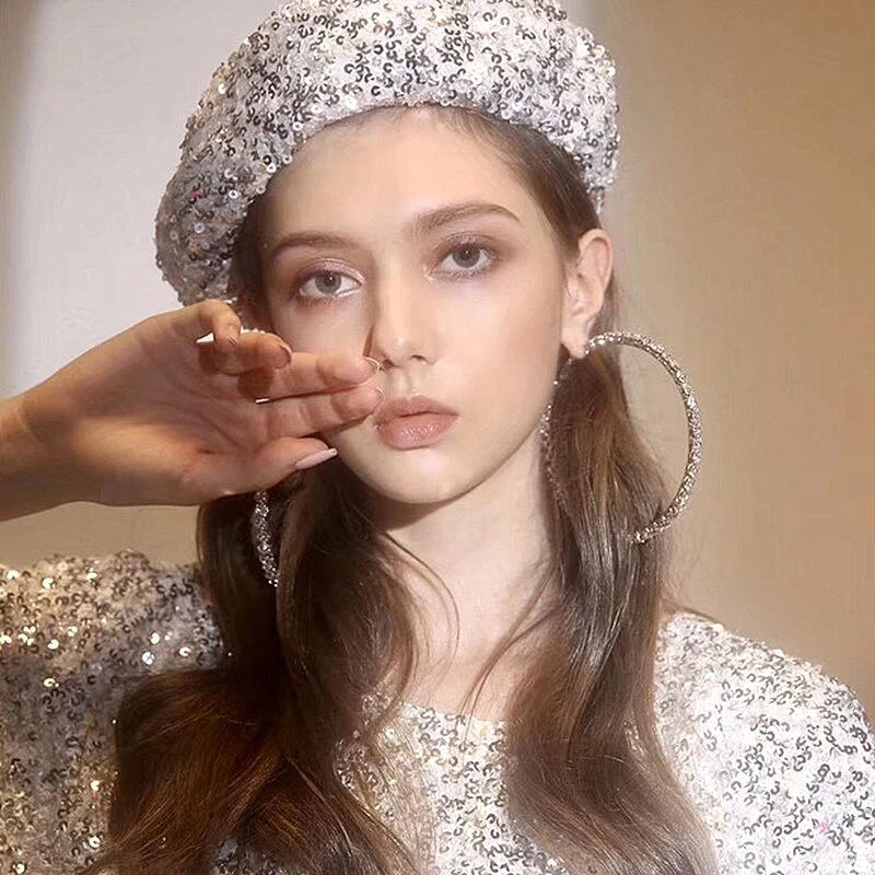 Luxury Big Round Circle Rhinestones Hoop Earrings Crystal Statement Bride Earrings for Women Wedding Party Jewelry Gift
Luxury Big Round Circle Rhinestones Hoop Earrings Crystal Statement Bride Earrings for Women Wedding Party Jewelry Gift