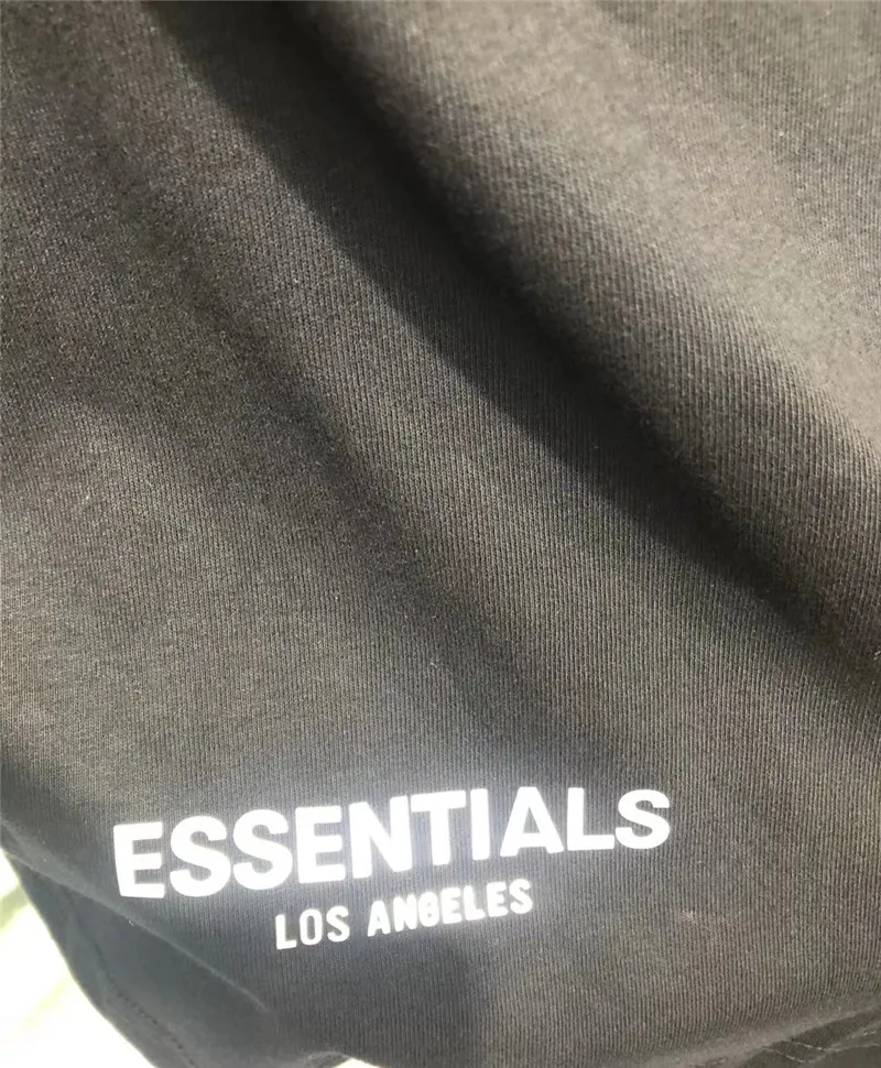 Los Angeles Exclusive 3M Reflective FOG Essentials T Shirt Men Wome Casual 1:1 High-quality Oversized Essentials T-shirts Tees
Los Angeles Exclusive 3M Reflective FOG Essentials T Shirt Men Wome Casual 1:1 High-quality Oversized Essentials T-shirts Tees