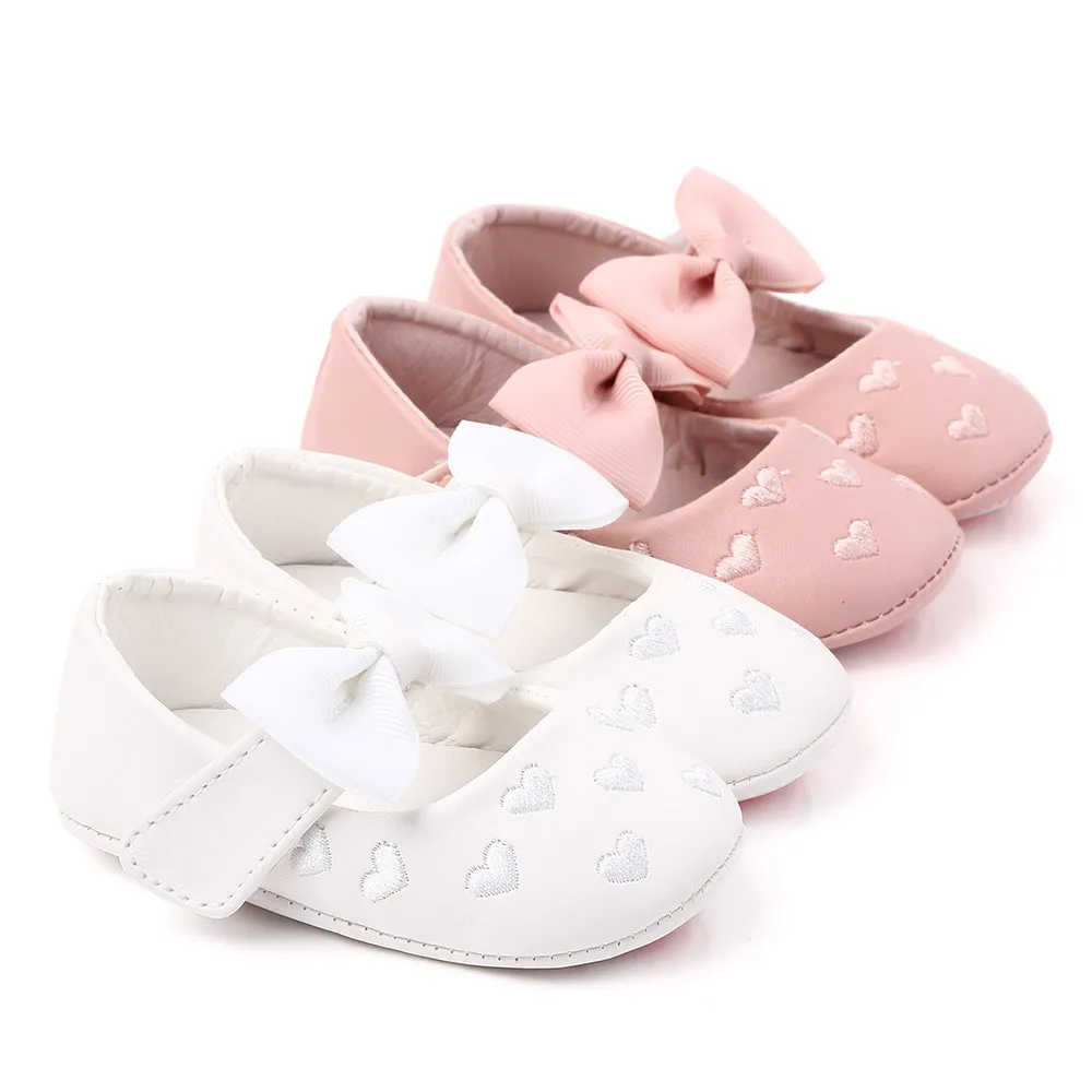 Girl Baby Shoes Infant PU Leather Shoes For Girls love princess shoes Soled Walkers Kids Moccasins Non-slip Shoes
Girl Baby Shoes Infant PU Leather Shoes For Girls love princess shoes Soled Walkers Kids Moccasins Non-slip Shoes