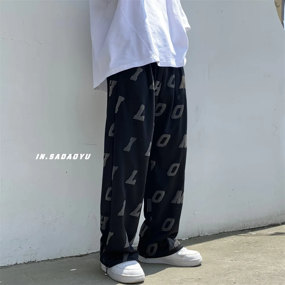 Long pants men's summer foam printing loose couple straight wide-leg pants sports and leisure mopping pants
Long pants men's summer foam printing loose couple straight wide-leg pants sports and leisure mopping pants