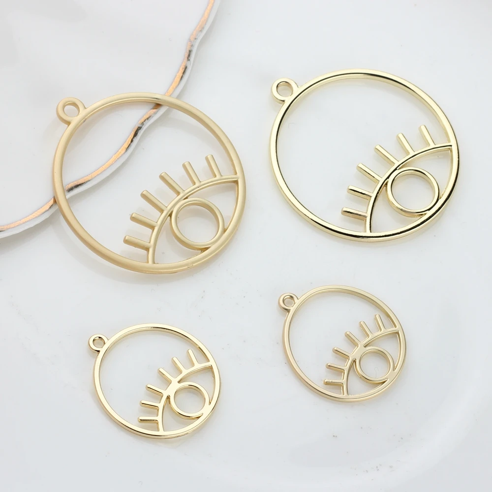 Zinc Alloy Pendant Round Hollow Demon Eye Charms 6pcs/lot For DIY Jewelry Earring Making Accessories
Zinc Alloy Pendant Round Hollow Demon Eye Charms 6pcs/lot For DIY Jewelry Earring Making Accessories