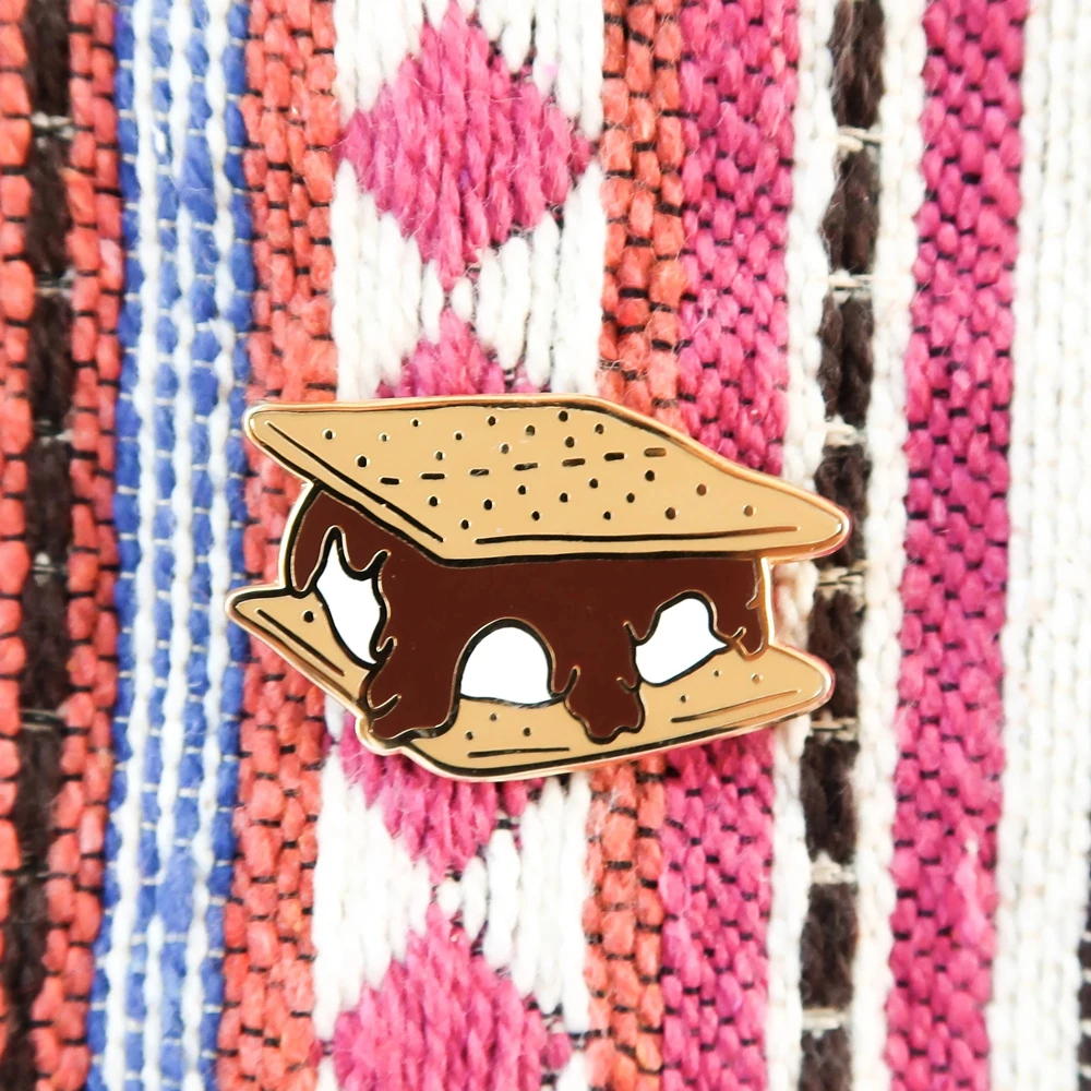 Delicious Sandwich Biscuit Hard Enamel Pin Dessert Marshmallow Chocolate Brooches Lapel Fashion Metal Badge Jewelry Gifts 2021
Delicious Sandwich Biscuit Hard Enamel Pin Dessert Marshmallow Chocolate Brooches Lapel Fashion Metal Badge Jewelry Gifts 2021