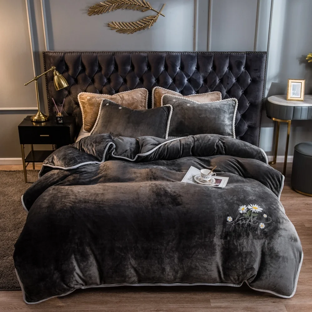 Home Textiles Dark Gray Winter Flannel Quilt Cover Soft Worm Coral Fleece Comforter Cover Thickening Warm Duvet Bedding Cover
Home Textiles Dark Gray Winter Flannel Quilt Cover Soft Worm Coral Fleece Comforter Cover Thickening Warm Duvet Bedding Cover