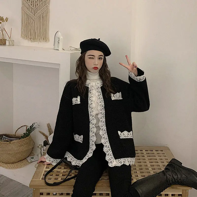 Корейская женская куртка из искусственного меха ягненка Kawaii кружевное пальто плюшевое меховое пальто флисовые парки куртки в стиле Харадз...
Корейская женская куртка из искусственного меха ягненка Kawaii кружевное пальто плюшевое меховое пальто флисовые парки куртки в стиле Харадз...