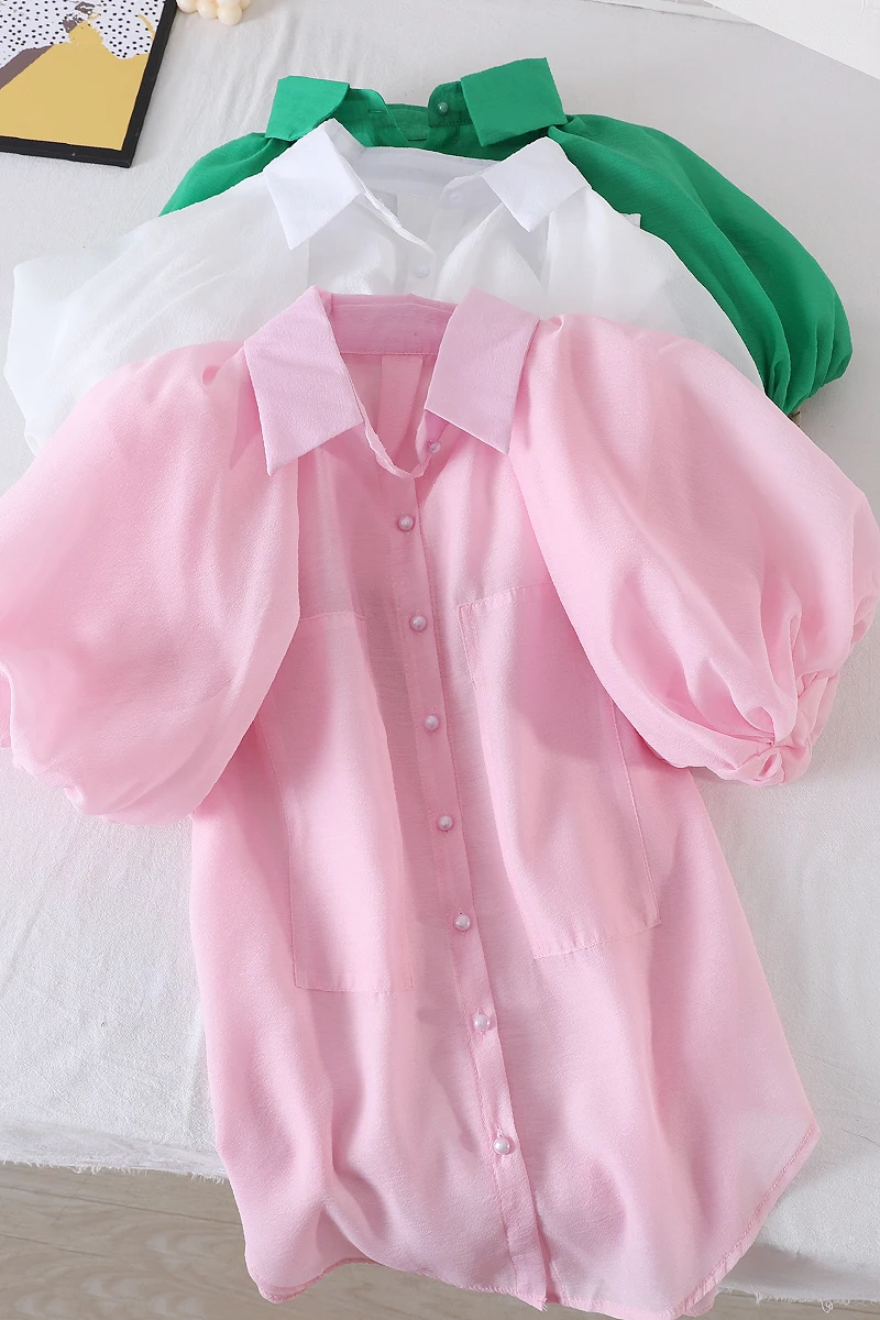 Summer design short-sleeved tops, women's foreign chiffon small shirt, French palace style puff sleeve shirt
Summer design short-sleeved tops, women's foreign chiffon small shirt, French palace style puff sleeve shirt