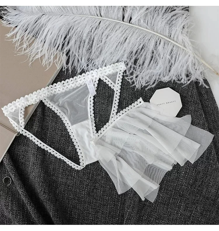 Sexy Ladies Underwear Sexy Mesh Gauze Hollow Hip-lifting Charm Transparent Light Luxury Beautiful Seamless Underwear Women Thong
Sexy Ladies Underwear Sexy Mesh Gauze Hollow Hip-lifting Charm Transparent Light Luxury Beautiful Seamless Underwear Women Thong