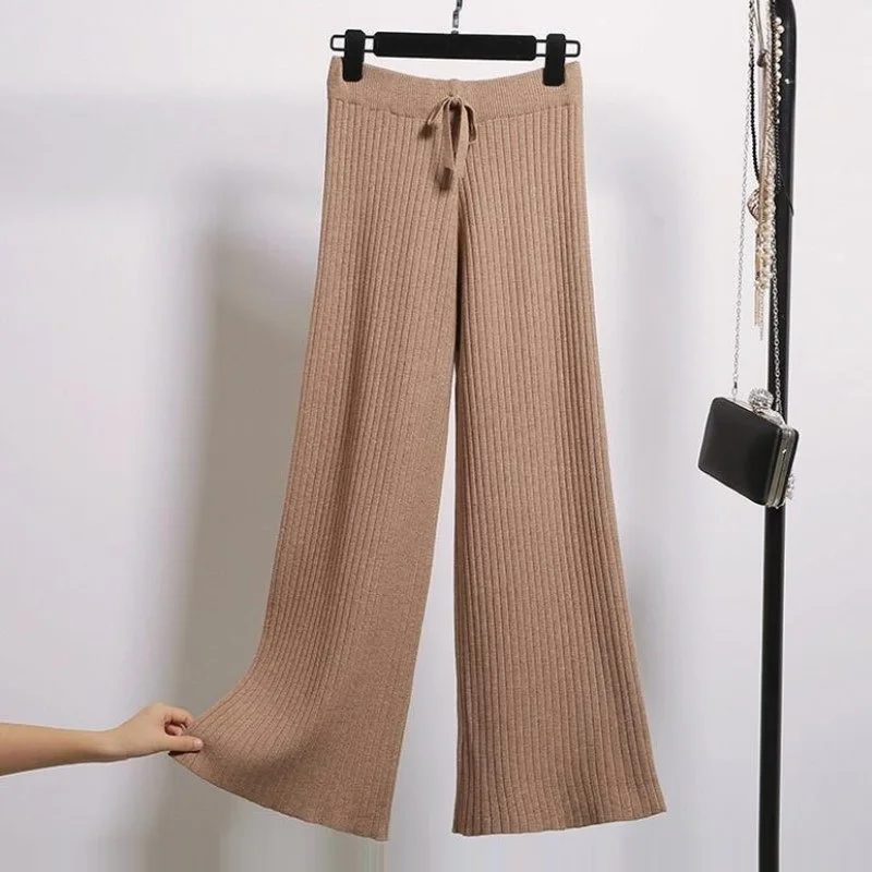 Casual Simple Knitted Wide Leg Pants 2021 Women Autumn Winter Retro Leisure Loose Straight Tube High Waist Jumper Pants Trousers
Casual Simple Knitted Wide Leg Pants 2021 Women Autumn Winter Retro Leisure Loose Straight Tube High Waist Jumper Pants Trousers