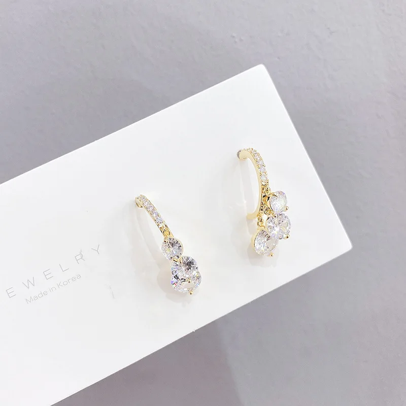 Delicate 14K Gold Plated Beads Tassel Stud Earrings For Women Luxury Zircon CZ Earrings Gift 
Delicate 14K Gold Plated Beads Tassel Stud Earrings For Women Luxury Zircon CZ Earrings Gift