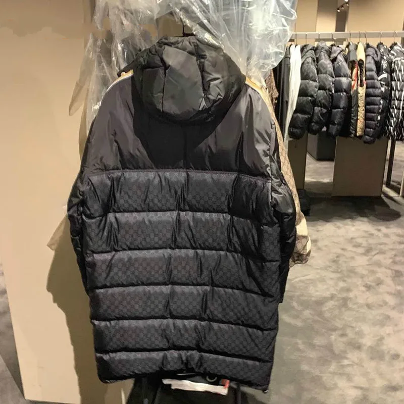Winter New Men's Down Jacket Thickened and Warm 90% White Duck Down Men's and Women's Couple Printed Large Fashion Casual Coat
Winter New Men's Down Jacket Thickened and Warm 90% White Duck Down Men's and Women's Couple Printed Large Fashion Casual Coat