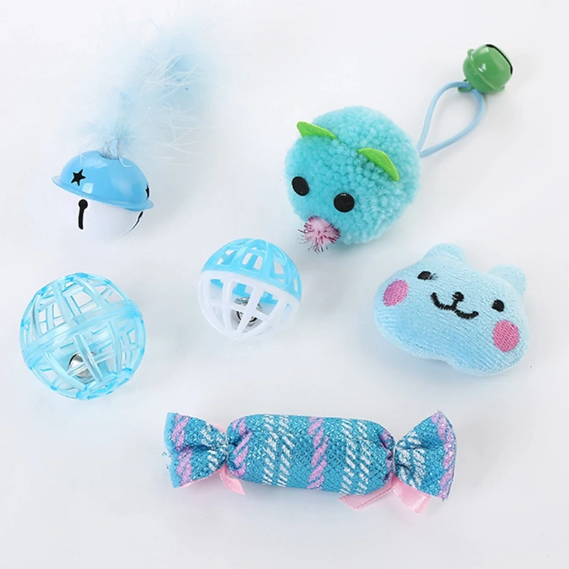 Christmas Cat Toy Set Cute Interactive Cat Ball Toy Cat Mice Toy Set Pet Teaser Plastic Game Cat Training Toys Pet Supplies
