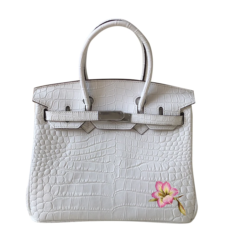 French Hand bag 2020 new fashion tassel hand bill of lading cross-body bag versatile
French Hand bag 2020 new fashion tassel hand bill of lading cross-body bag versatile