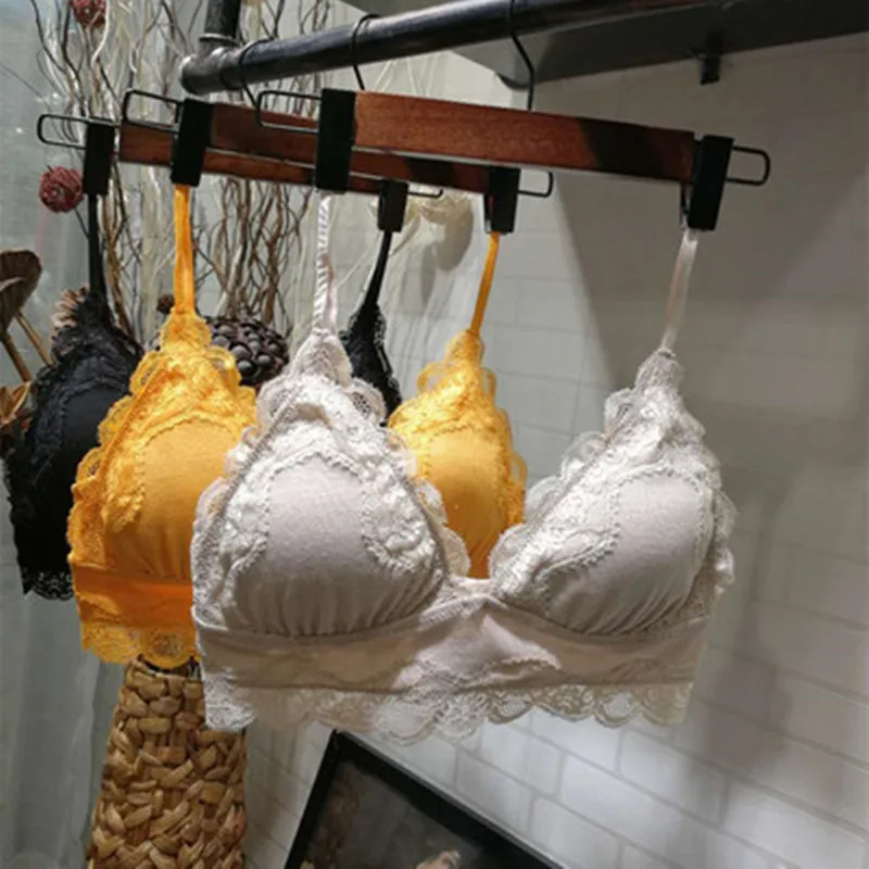 French Underwear Ladies'Ring-free Thin Comfortable Air-permeable Ribbon Cotton Lace-edged Small Bra Suit
French Underwear Ladies'Ring-free Thin Comfortable Air-permeable Ribbon Cotton Lace-edged Small Bra Suit