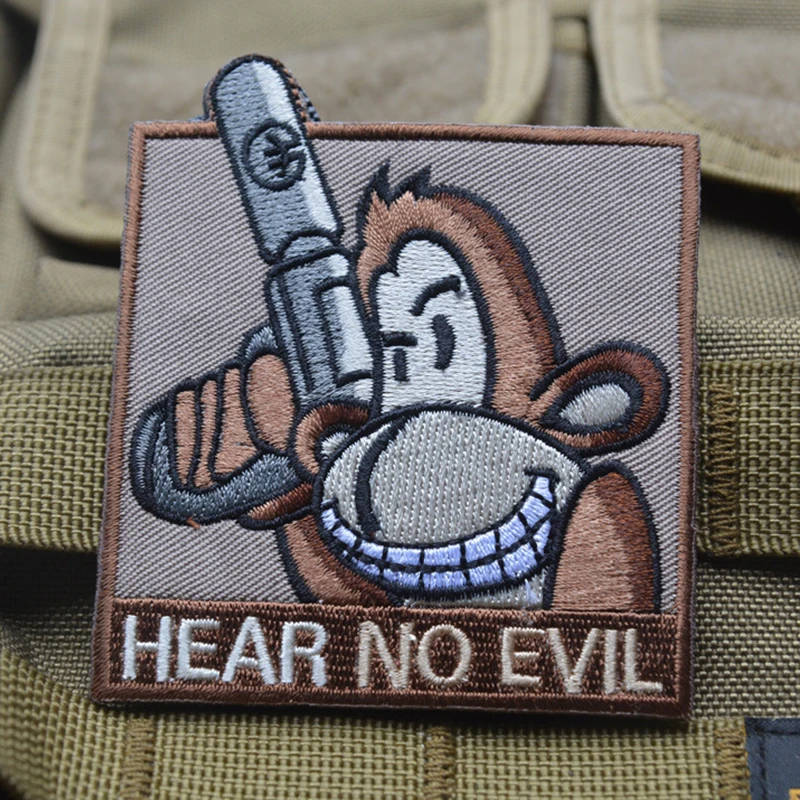 Compass skull embroidered patch GUN AND COFFEE patch funny BIKER Velcro motorcycles tactical patches army airsoft outdoor custom
Compass skull embroidered patch GUN AND COFFEE patch funny BIKER Velcro motorcycles tactical patches army airsoft outdoor custom