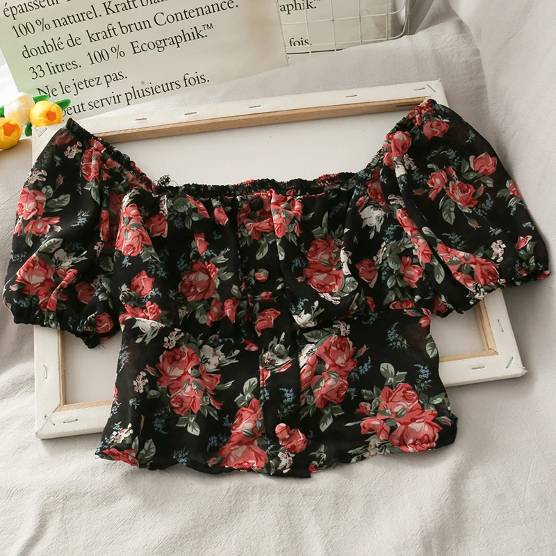 Solid Color Lace Hollow Out Good Quality Female Cheap Top Short Sleeve Summer New Design V-neck Korean Woman Chiffon Shirt
Solid Color Lace Hollow Out Good Quality Female Cheap Top Short Sleeve Summer New Design V-neck Korean Woman Chiffon Shirt