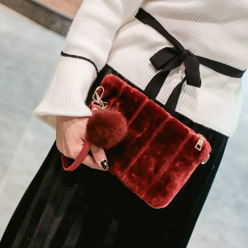 Новый стиль, женская плюшевая Сумка-конверт, клатч, плюшевая сумка на одно плечо, Диагональная Сумка, плюшевая маленькая сумка, плюшевая Сум...
Новый стиль, женская плюшевая Сумка-конверт, клатч, плюшевая сумка на одно плечо, Диагональная Сумка, плюшевая маленькая сумка, плюшевая Сум...