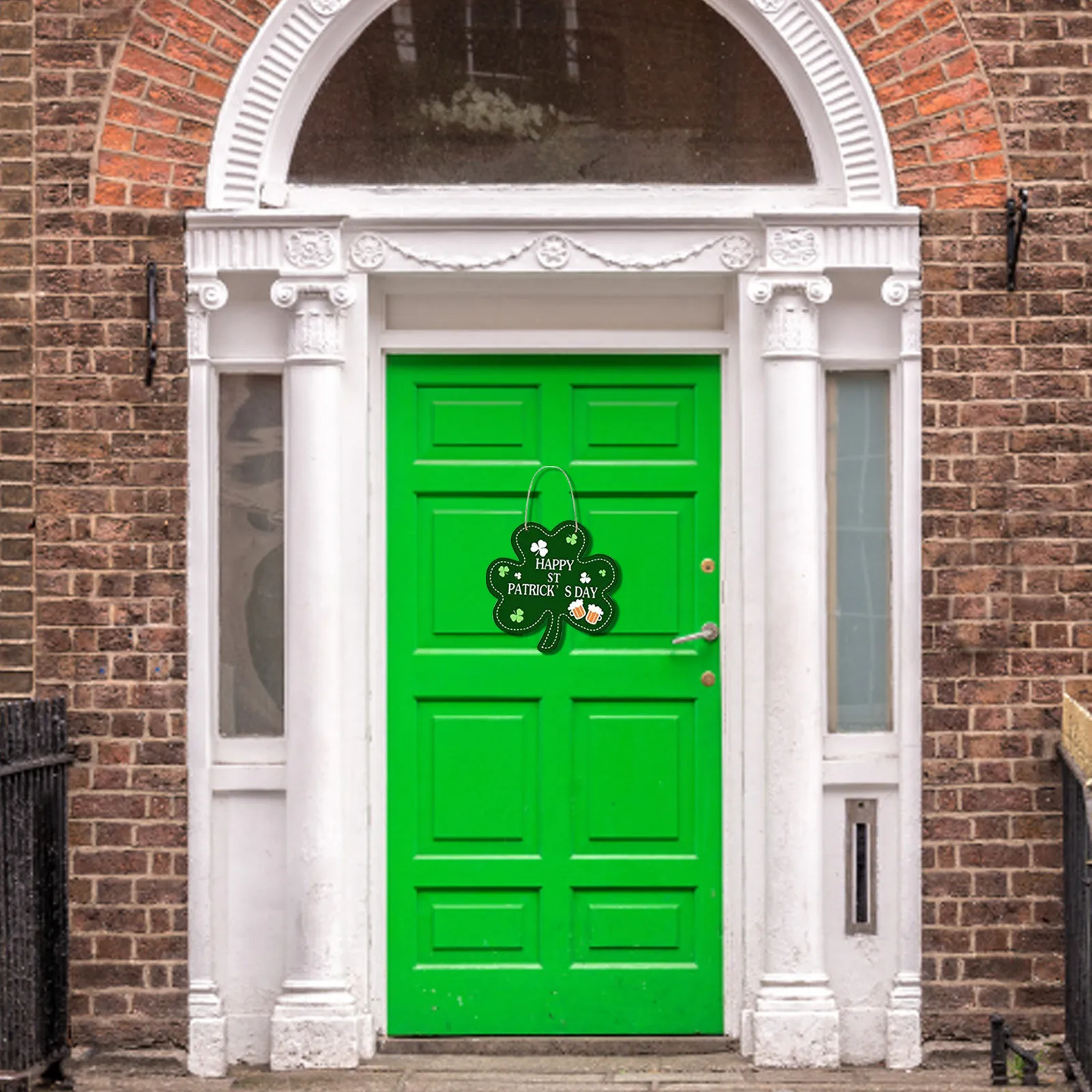 A Clover-shaped Holiday Decoration Is Listed At The Entrance Of St. Patrick Wall Decorations DIY Decorations Bedroom decoracion
A Clover-shaped Holiday Decoration Is Listed At The Entrance Of St. Patrick Wall Decorations DIY Decorations Bedroom decoracion