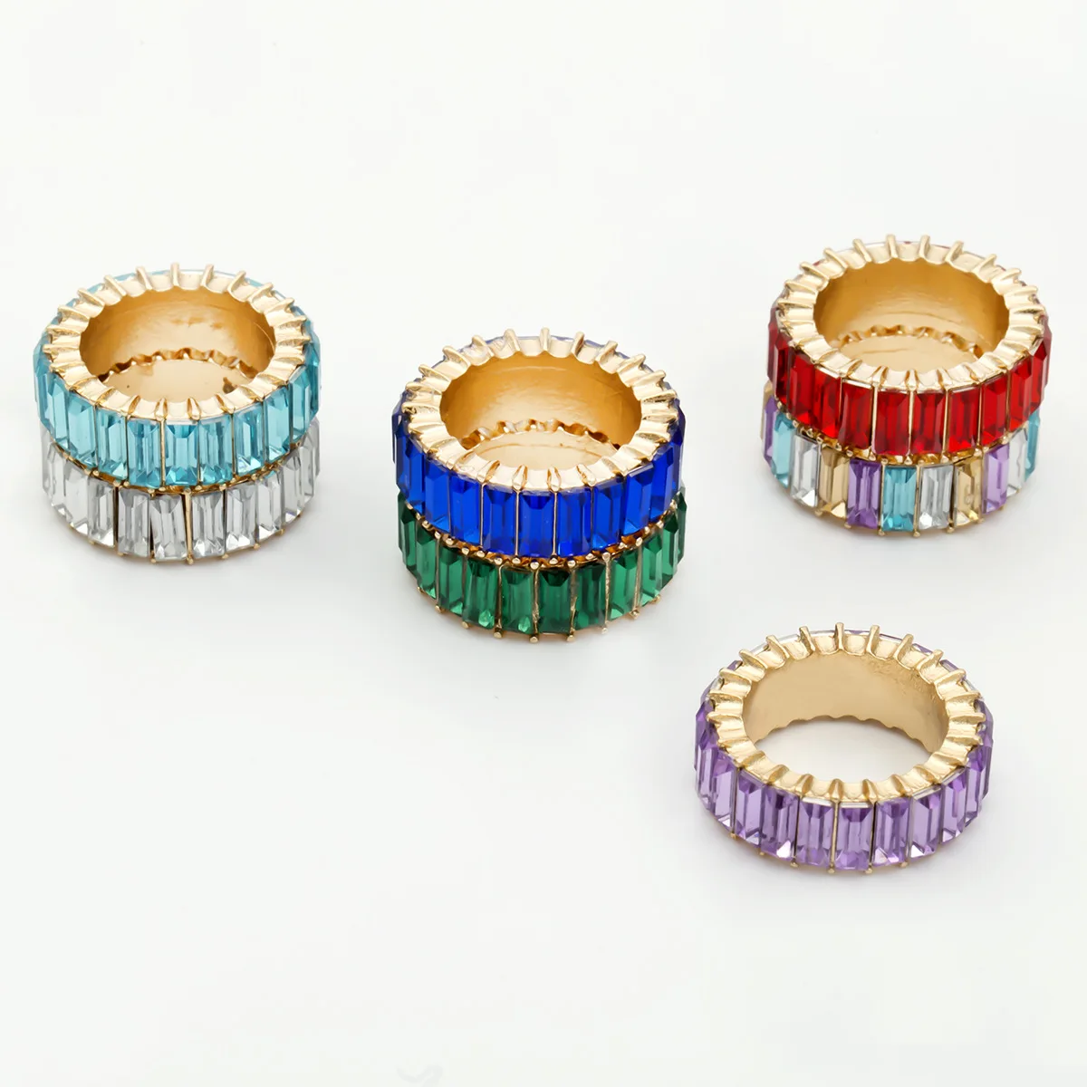 2021 Korean New Style CZ Colour Crystal Ring Simple Gold Plated Women AAA Zircon Ring Charm Women Bohemia Party Jewelry Gifts
2021 Korean New Style CZ Colour Crystal Ring Simple Gold Plated Women AAA Zircon Ring Charm Women Bohemia Party Jewelry Gifts