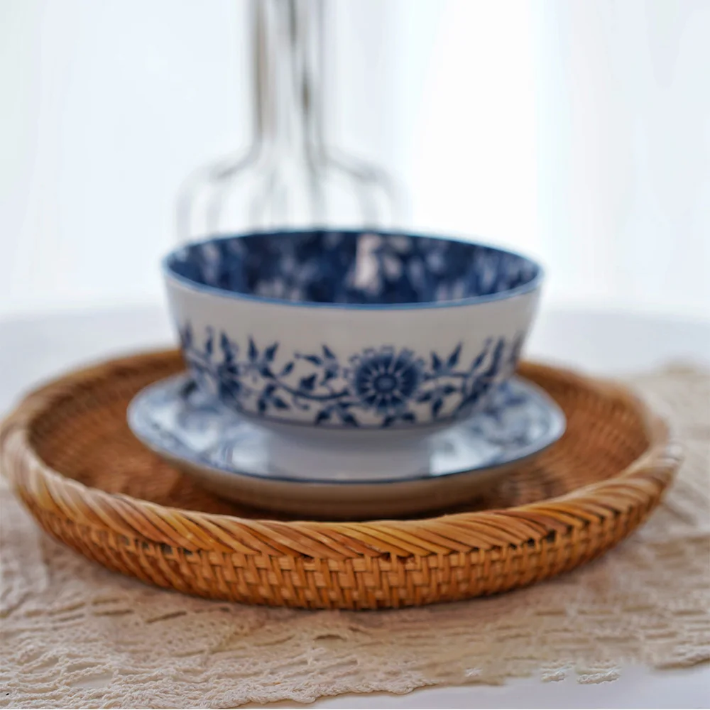 Storage Basket Round Rattan Storage Tray Bread Fruit Food Snacks Breakfast Display Hand-Woven Rattan Basket Home Decor Crafts
Storage Basket Round Rattan Storage Tray Bread Fruit Food Snacks Breakfast Display Hand-Woven Rattan Basket Home Decor Crafts