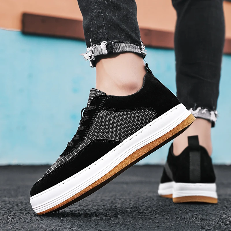 Men Canvas Shoes Patchwork High Top Non-Slip Lace Up Waterproof Platform Vulcanized Shoes Men Walking Footwear Zapatillas Hombre
Men Canvas Shoes Patchwork High Top Non-Slip Lace Up Waterproof Platform Vulcanized Shoes Men Walking Footwear Zapatillas Hombre