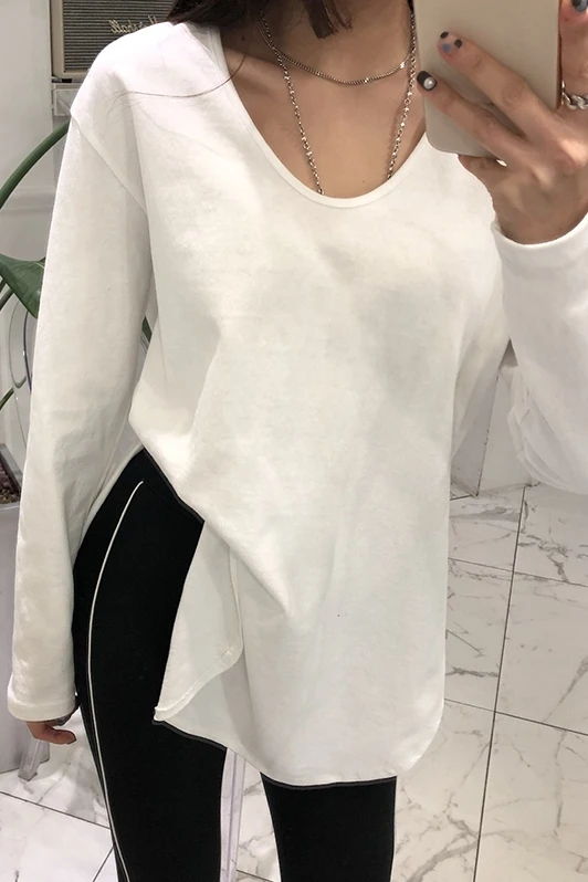 South Korea Gate model year versatile arc slit loose long sleeve T-shirt women's top bottoming shirt
South Korea Gate model year versatile arc slit loose long sleeve T-shirt women's top bottoming shirt